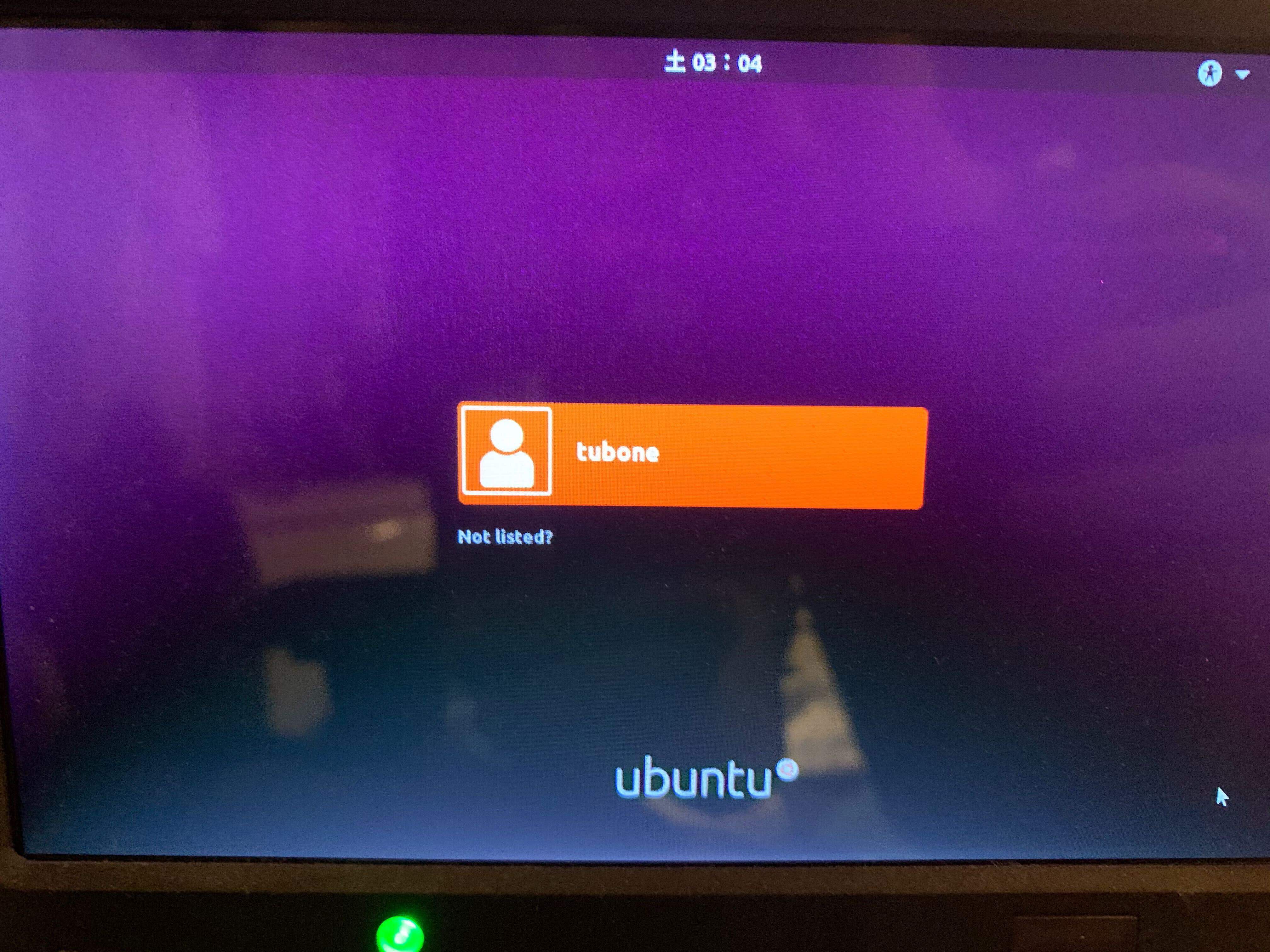 Jetson NanoにOSをインストールしてデスクトップが起動した画面